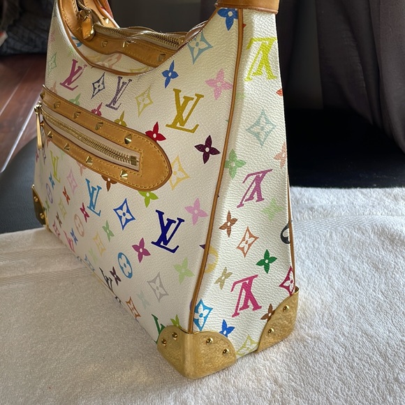 Louis Vuitton Boulogne - Picture 9 of 17